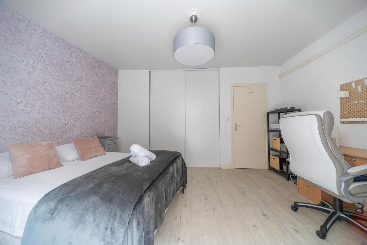 Le Dejoux - Appartement Avec Terrasse En Centre Ville Vichy Extérieur photo